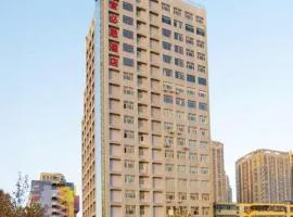 Ibis Zhengzhou Expo Center Metro Station