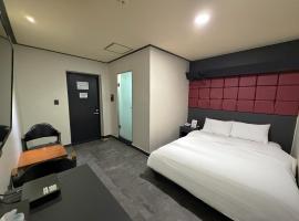 Carlton Hotel, hotel in Incheon