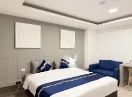 UTD8 Hotel and Residence