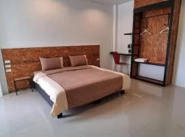 Sawadee822-832,Naiharn&Rawai Beach Phuket