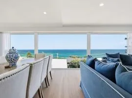 Seascape by Coast Hosting