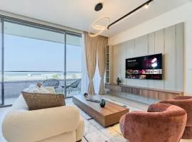 Relaxing Sea View 1 Bedroom Apartment Al Zorah