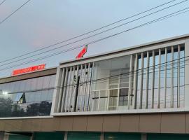 Zeekka Tourist Home, hotel a Meenangadi