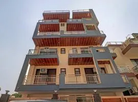 Townhouse Alwar Railway Junction