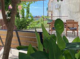 Apartments Mimosa Komiza - Lavander, Hotel in Komiža