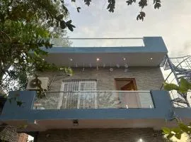 Woodside Haven Luxury FF-Balcony view