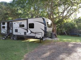 Te Mata Lodge, ξενοδοχείο σε Tapu