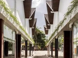 Moon Rock Villas by Ribas