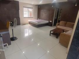 ROYALPALACE Residency, Hotel in Amalāpuram