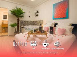 L'Escale Baln&eacute;o'Romantique - Loveroom - Jacuzzi & Petit d&eacute;jeuner