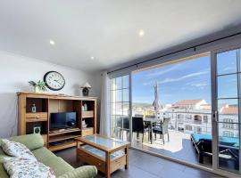 D&uacute;plex Fornells Carme 3, hotel para golfe em Fornells