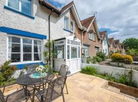 3 Bed in Beer oc-jb9wes