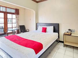 RedDoorz near Sarangan Lake, hotel a Magetan