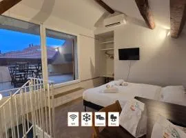 Mansarda sul mare - By Ligooria