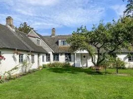 3 Bedroom Cozy Home In Trelleborg
