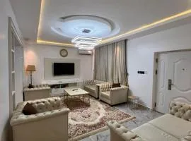 Diligent Homes Modern 3-Bedroom Apartment