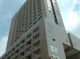 מלון ארנה בת ים