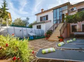 Apartment Appartement Sankovic by Interhome