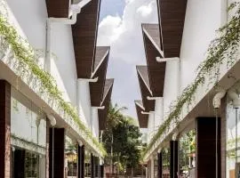 Moon Rock Villas by Ribas