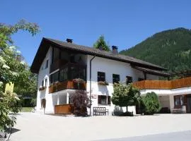 Apartment Ruhiges Appartement in St- Gallenkirch by Interhome