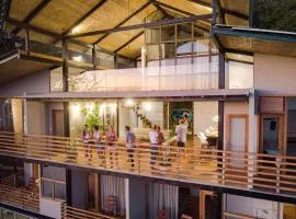 Outsite Santa Teresa Maramar