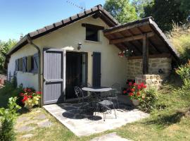 LA BERGERIE Les Pierres du Chomeil, Hotel in Rosières