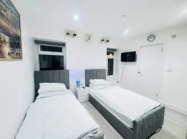 Modern Twin En-Suite close to Cardiff Centre