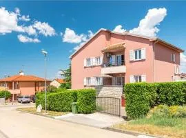 Apartment Strandnahe Ferienwohnung mit großem Garten by Interhome