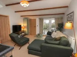 Glan Yr Afon