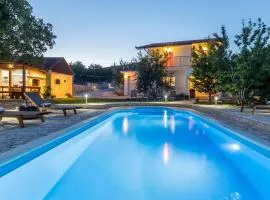 Holiday Home Villa Podrugovi Dvori mit Pool by Interhome