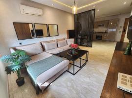 Modern Studio Panoramic View with Wi-Fi et Parking, hotel a LʼOasis