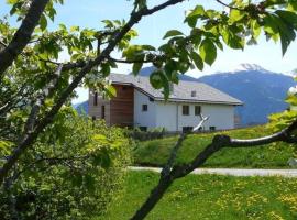 Apartment Hof Quadra by Interhome, Hotel in Flerden