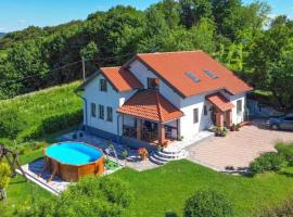 Holiday Home Sofija by Interhome, מלון בVrtlinovec