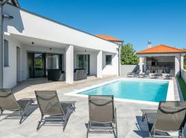 Holiday Home Villa Speranza by Interhome, hotel a Veli Vrh