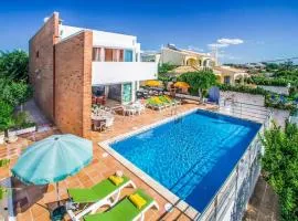 Holiday Home Chalet Villa Oceano mit privatem Pool by Interhome