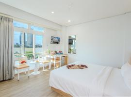 Palmier Hotel - Art House Da Nang, Hotel in Đà Nẵng