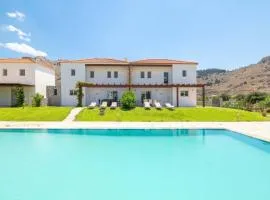 Holiday Home Haus in Kolympia mit Parkplatz und Bergblick by Interhome