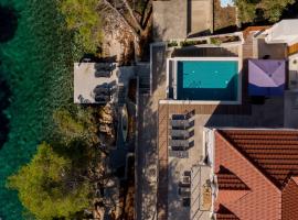 Villa Lipovac by Villas Guide, Hotel in Blato