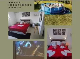 Suíte Master, Ar condicionado,Tela Cinema 150" Netflix, Globo Pousada Tijucas Lua Encantada