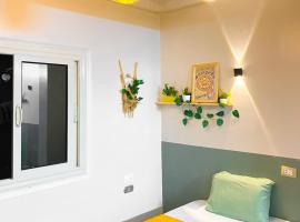 Jme Bunks Hostel, hotel v mestu Aswān