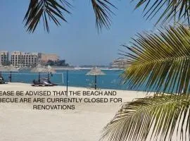 One Bedroom apartment on the beach! For you and your family