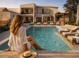 Casa Harmonia - 5 Bedroom Group Villa with Private Pool, Outdoor Cinema & Fire Pit