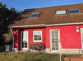 Schwedenhaus, Am Achterwasser, Urlaub mit Hund、Lütowのホテル