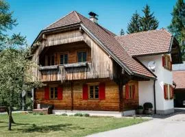 Holiday Home Gemütliches Ferienhaus in Feistritz Ob Bleiburg by Interhome