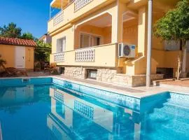 Apartment für 2 Personen - 1 Kind ca- 40 m² in Šilo- Adriaküste Kroatien - Kroatisch by Interhome