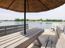 Viesnīca Willa nad Jeziorem Mikorzyńskim z Mariną pilsētā Mikorzyn