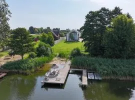 Willa nad Jeziorem Mikorzyńskim z Mariną