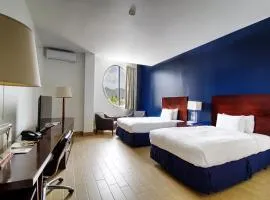Commodore Suites, SureStay Collection by Best Western