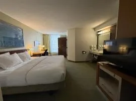 The Peoria Hotel, SureStay Collection by Best Western