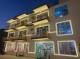 Rose Garden, hotel dicht bij: Luchthaven Kullu&ndash;Manali - KUU, Kasol